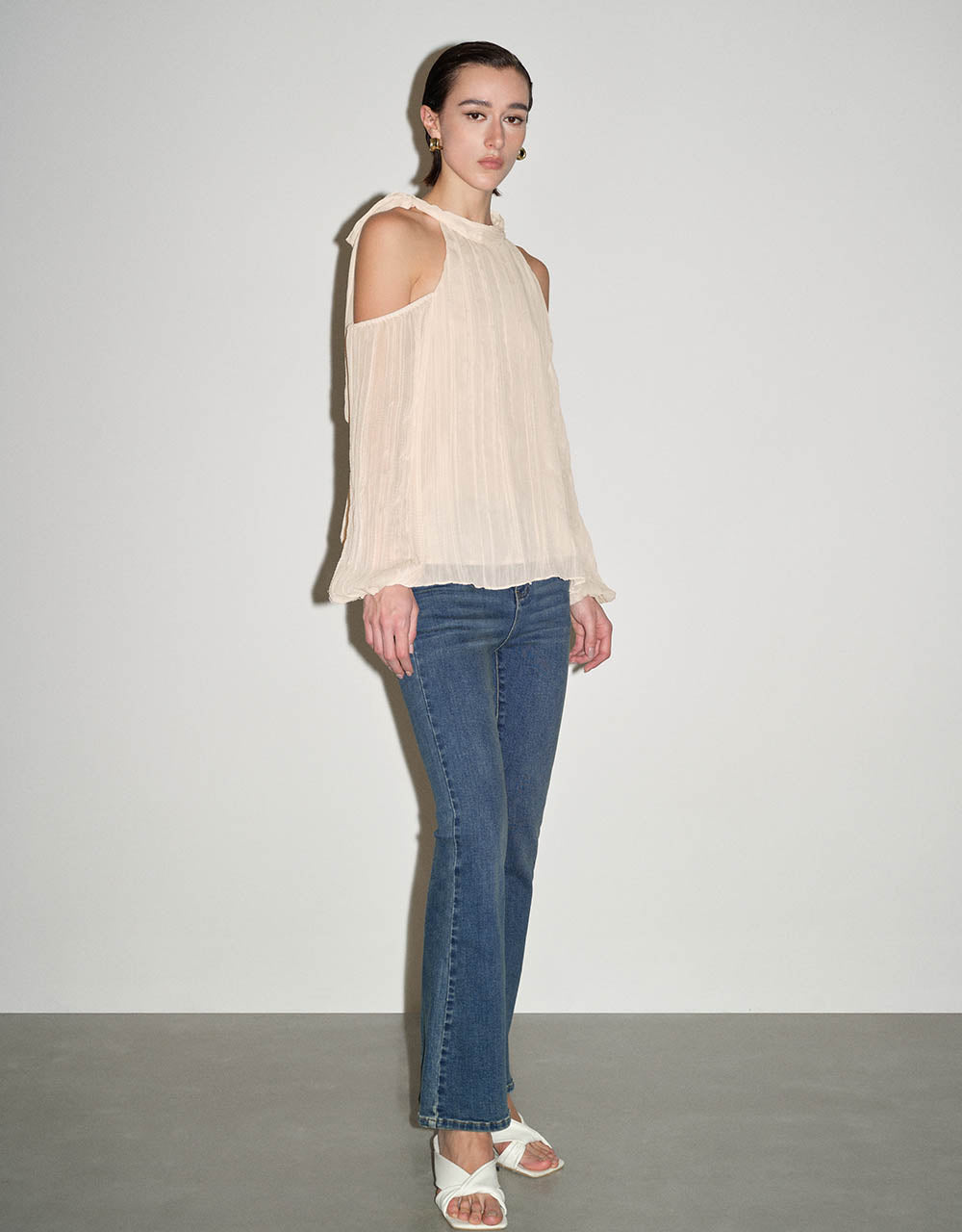 Cold Shoulder Overhead Shirt