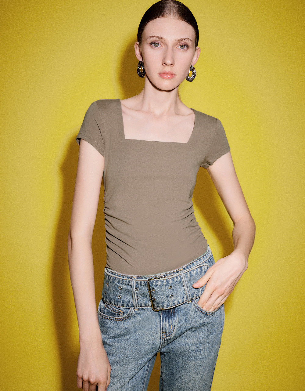 Square-cut Collar Skinny T-Shirt