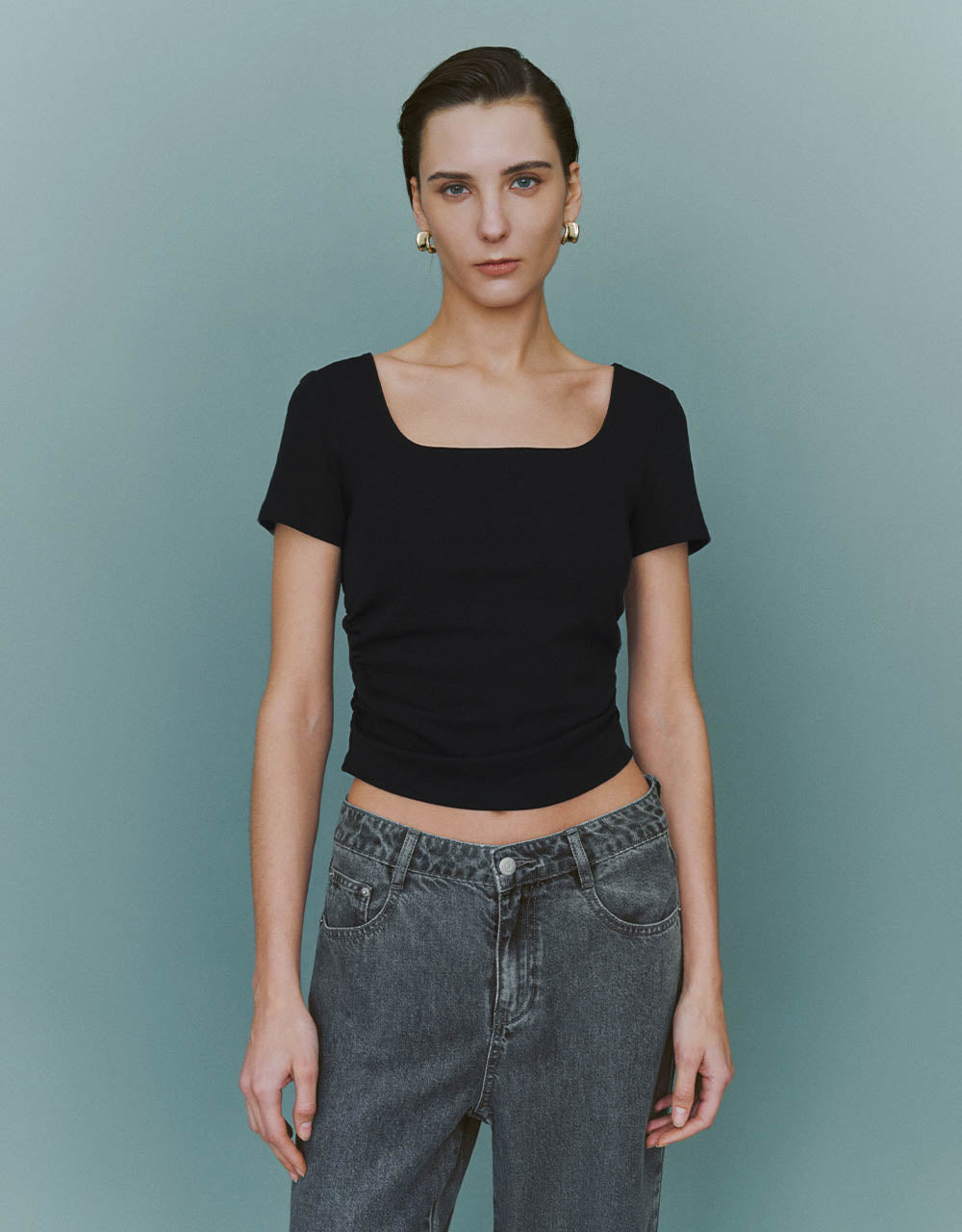 Cropped U Neck Skinny T-Shirt