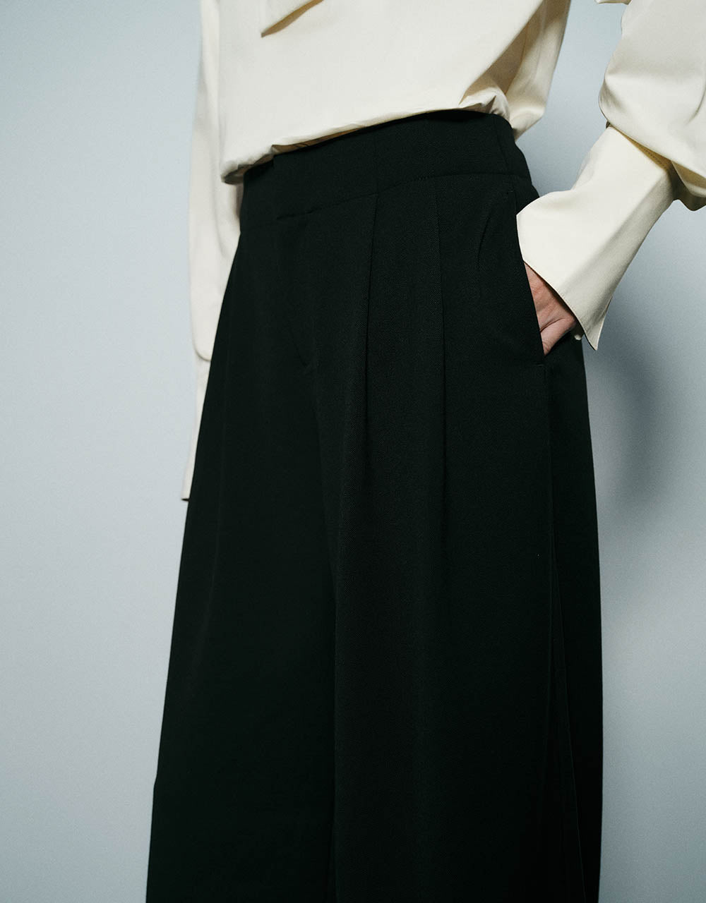 Tailored Wide-Leg Pants