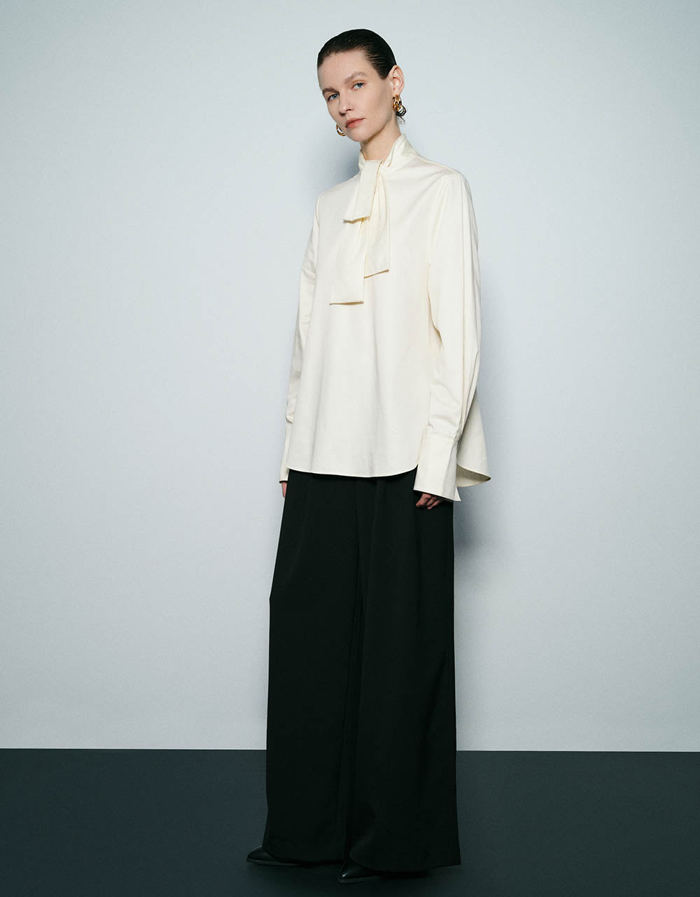 Tailored Wide-Leg Pants