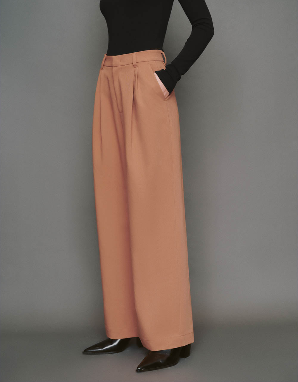 Wide-Leg Loose Pants