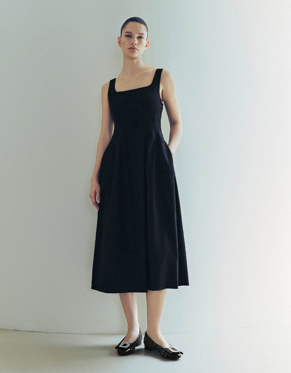 Sleeveless Square-cut Collar A-Line Dress