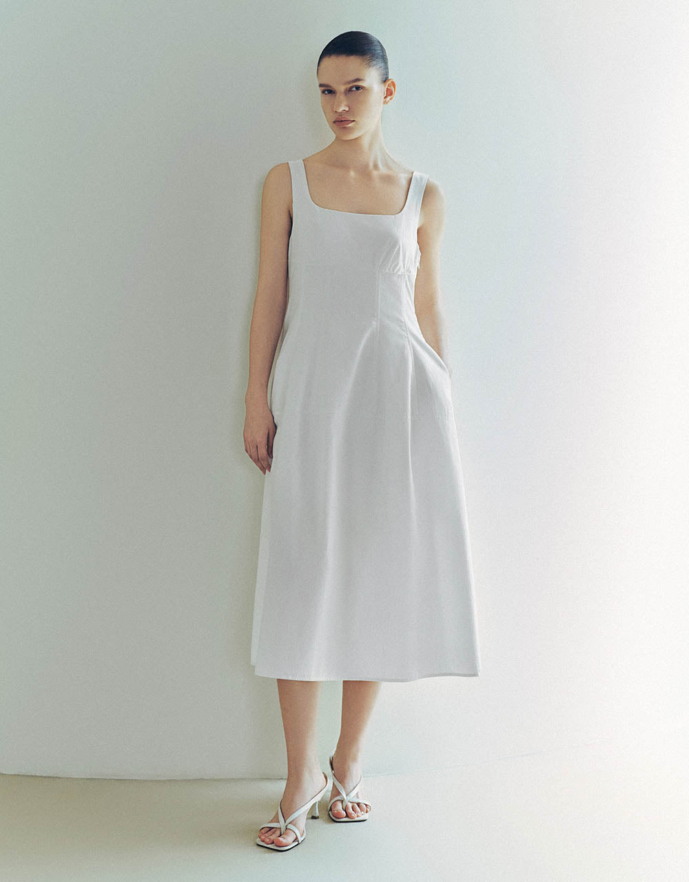 Sleeveless Square-cut Collar A-Line Dress