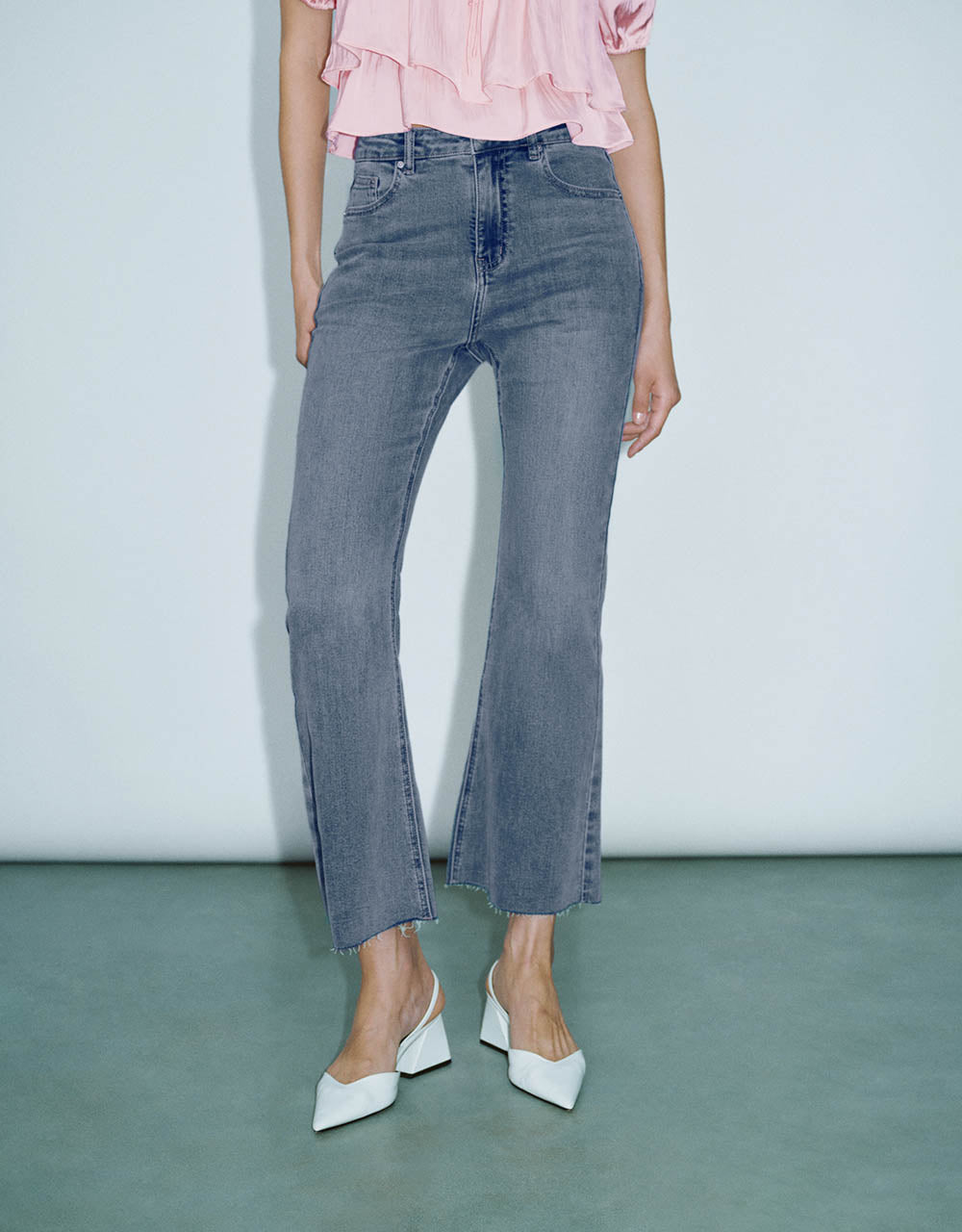 Raw Hem Flare Jeans