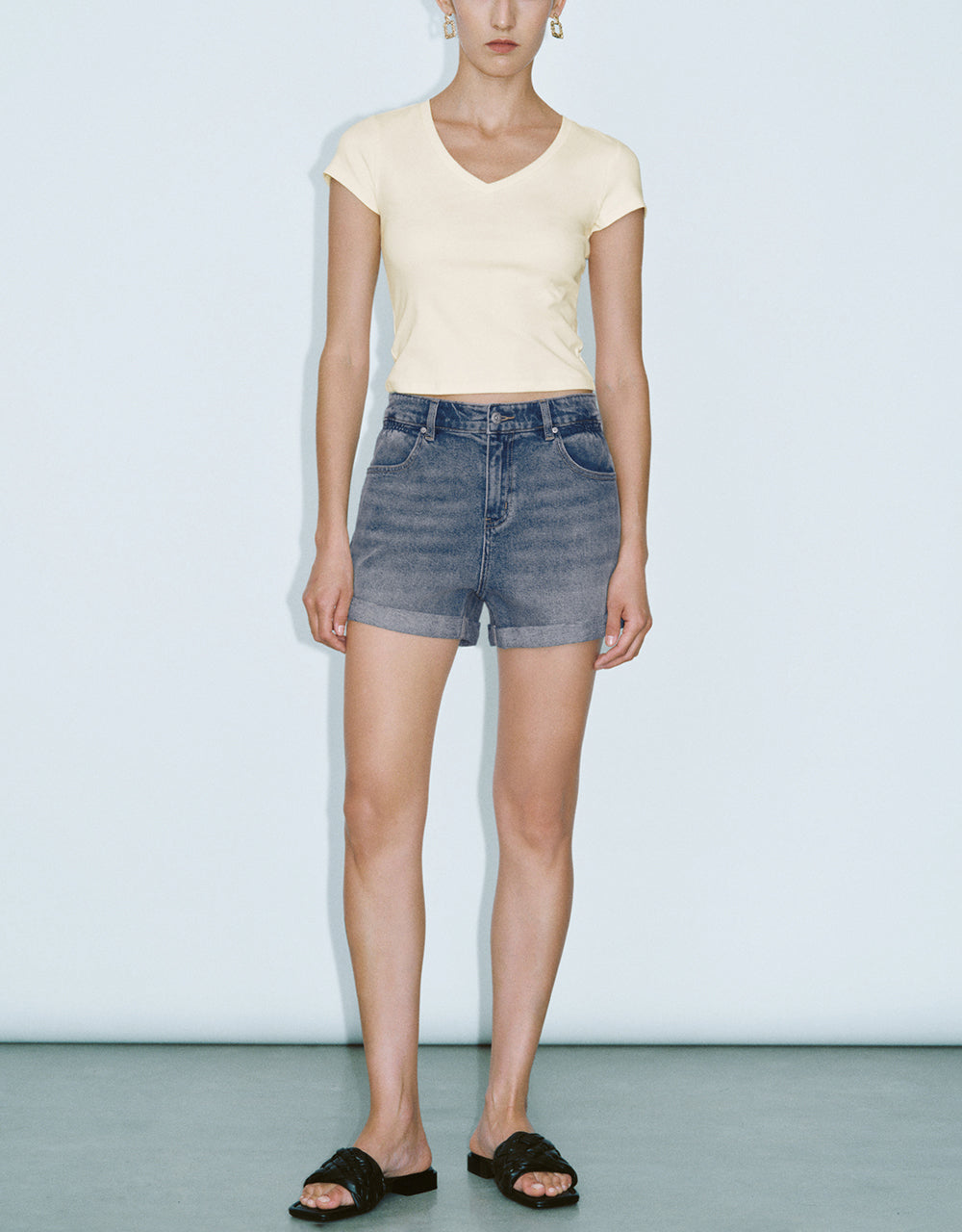 Rolled Up Hem Denim Shorts