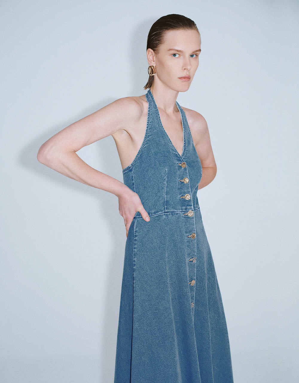 Halter Neck Sleeveless Denim Dress