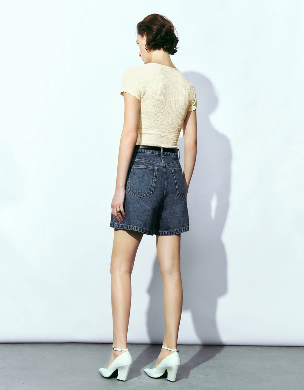 Loose Denim Shorts With Belt