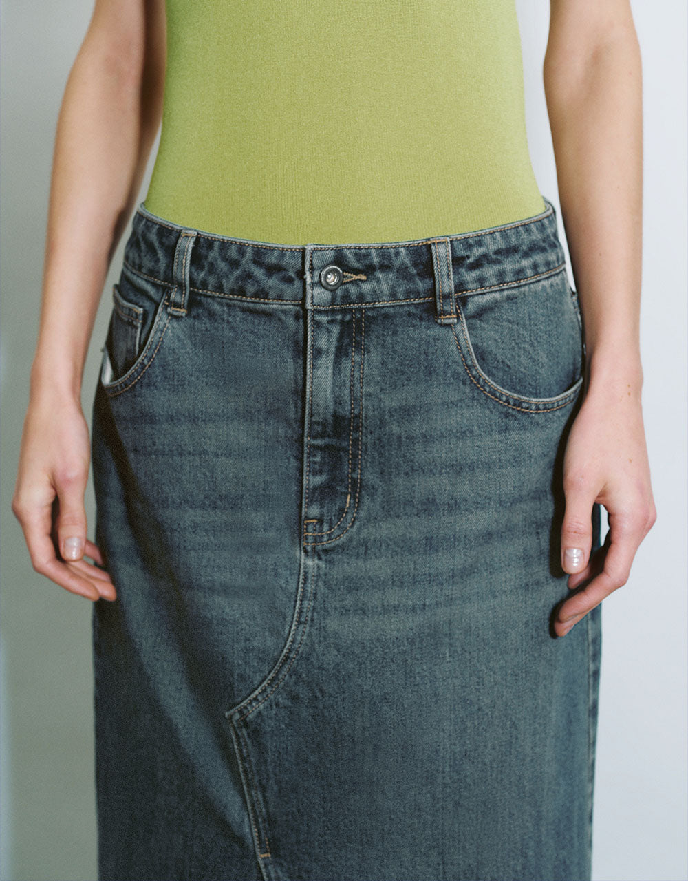 Split Hem Straight Denim Skirt