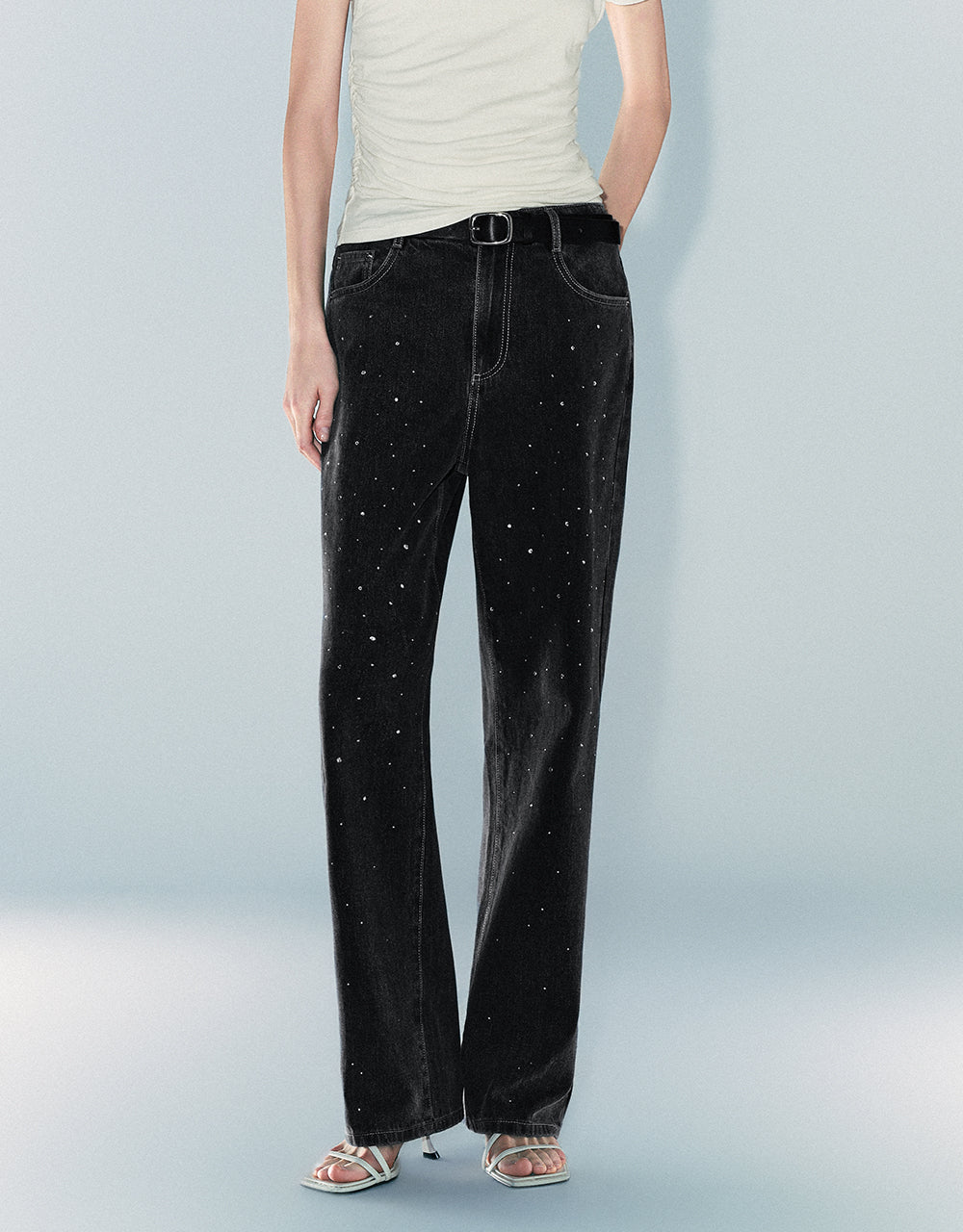 Rhinestone Décor Straight Jeans