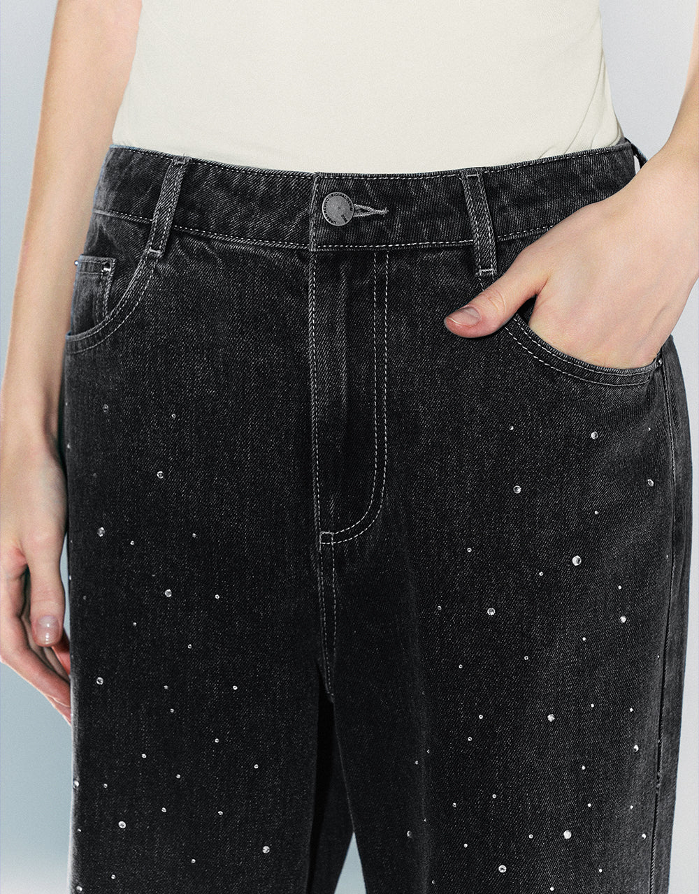 Rhinestone Décor Straight Jeans