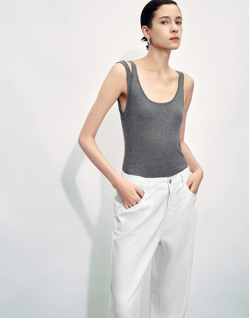 Square-cut Collar Knitted Tank Top