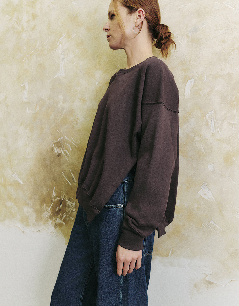 Drop Shoulder Sleeve Crew Neck Sweatshirt