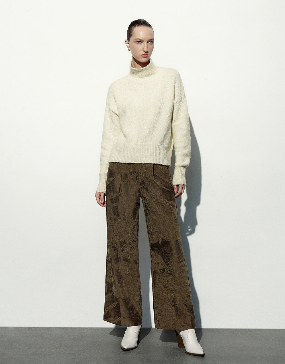 Textured Wide-Leg Pants