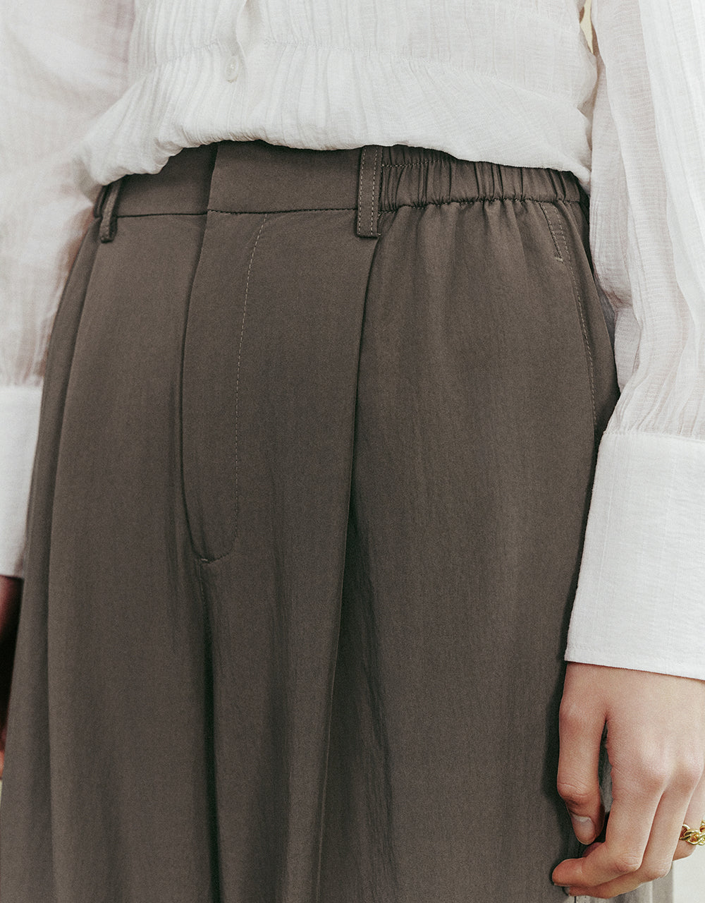 Loose Wide-Leg Pants