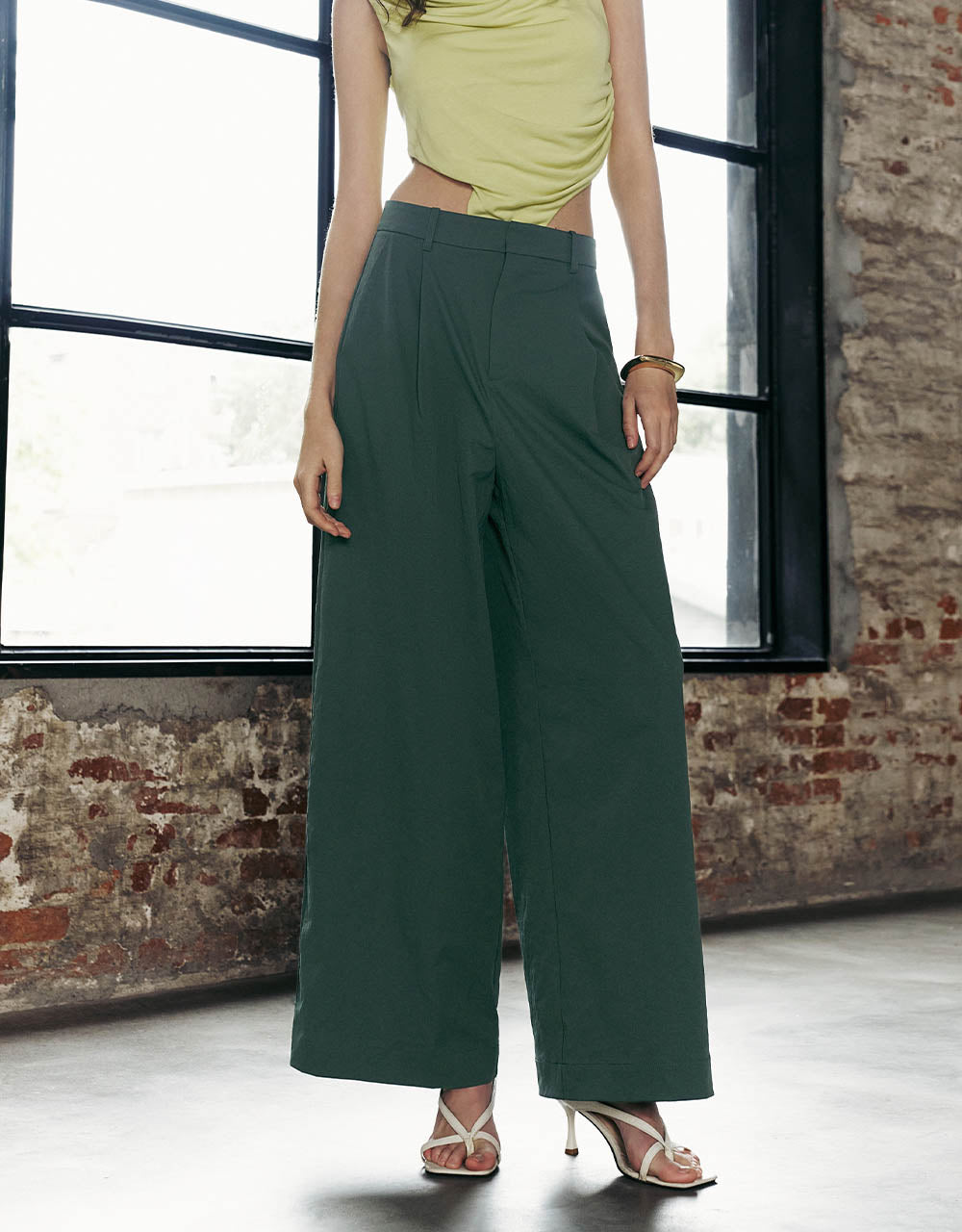 Loose Wide-Leg Pants