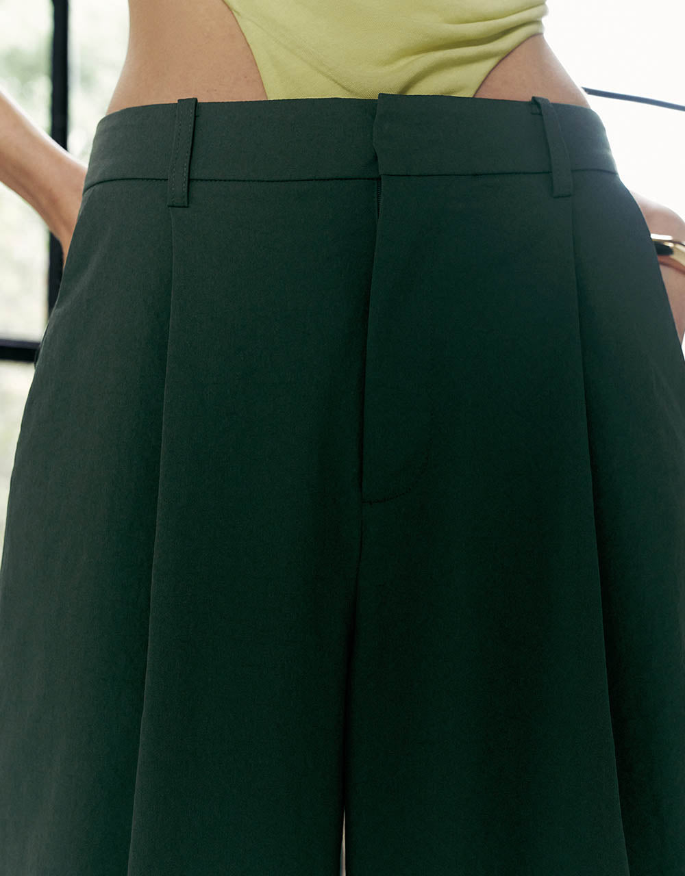 Loose Wide-Leg Pants