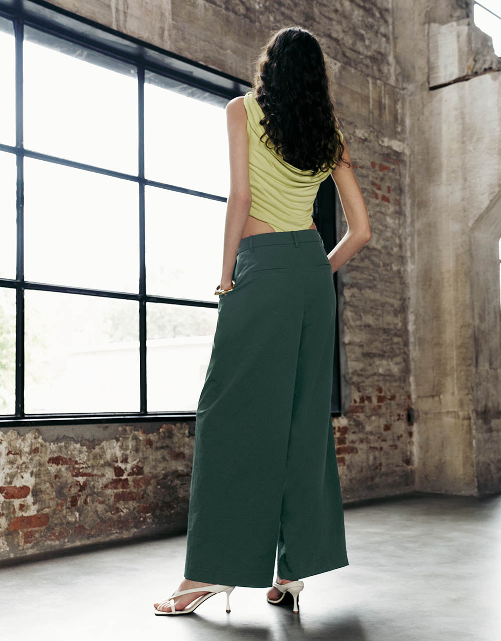 Loose Wide-Leg Pants