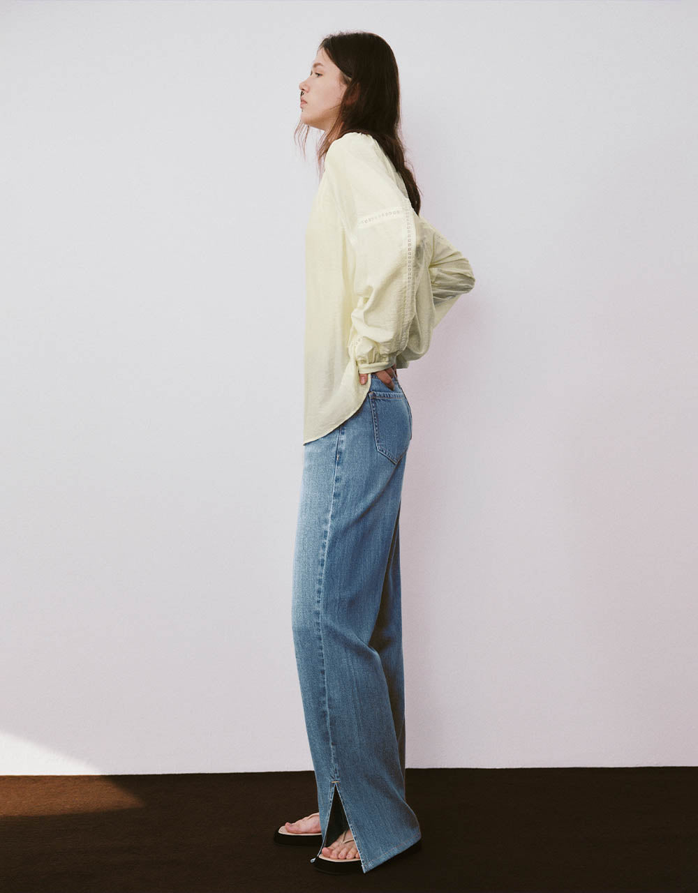 Split Hem Wide-Leg Jeans