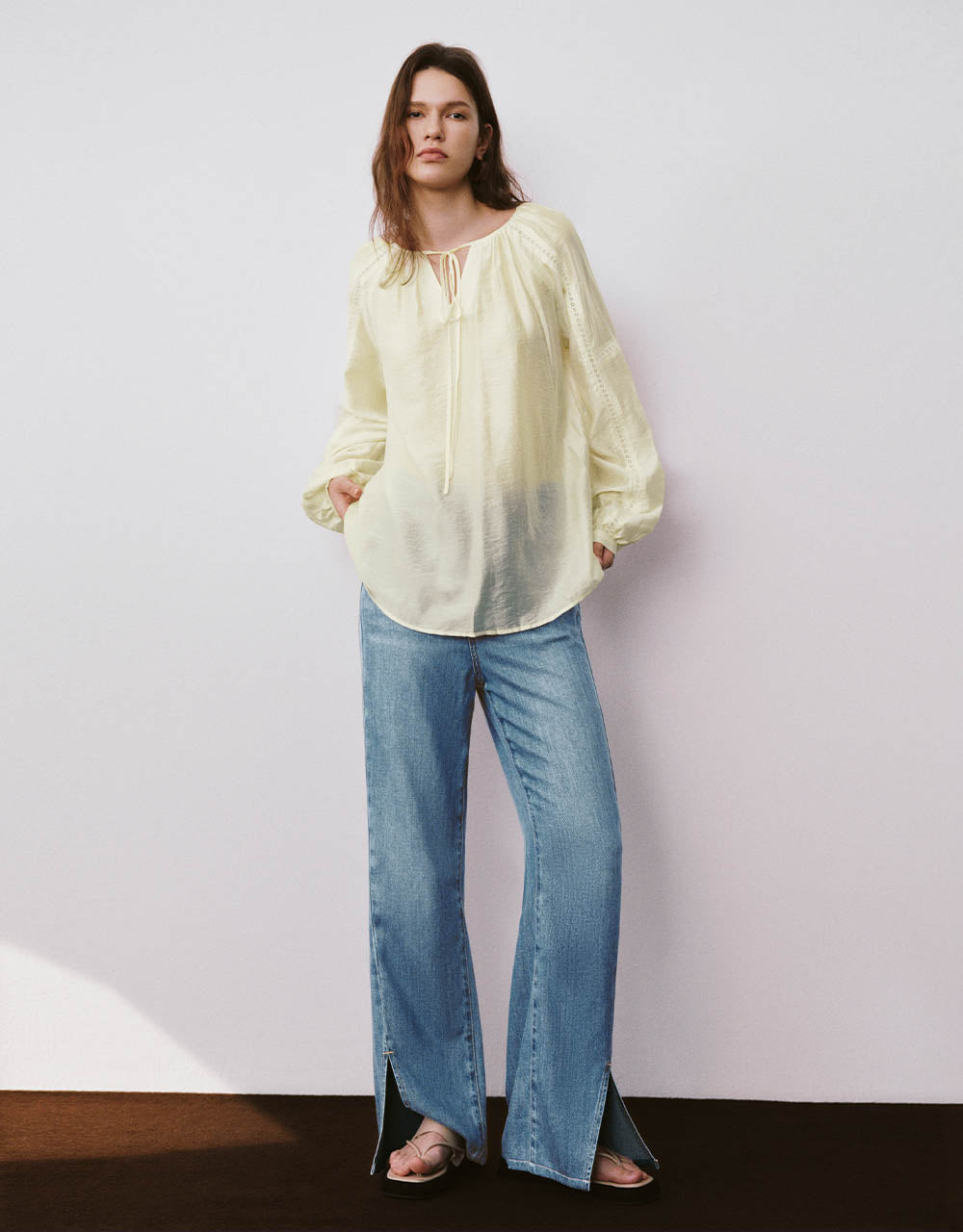 Split Hem Wide-Leg Jeans