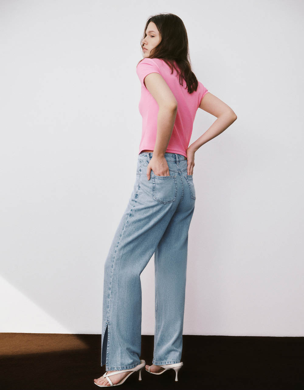 Split Hem Wide-Leg Jeans