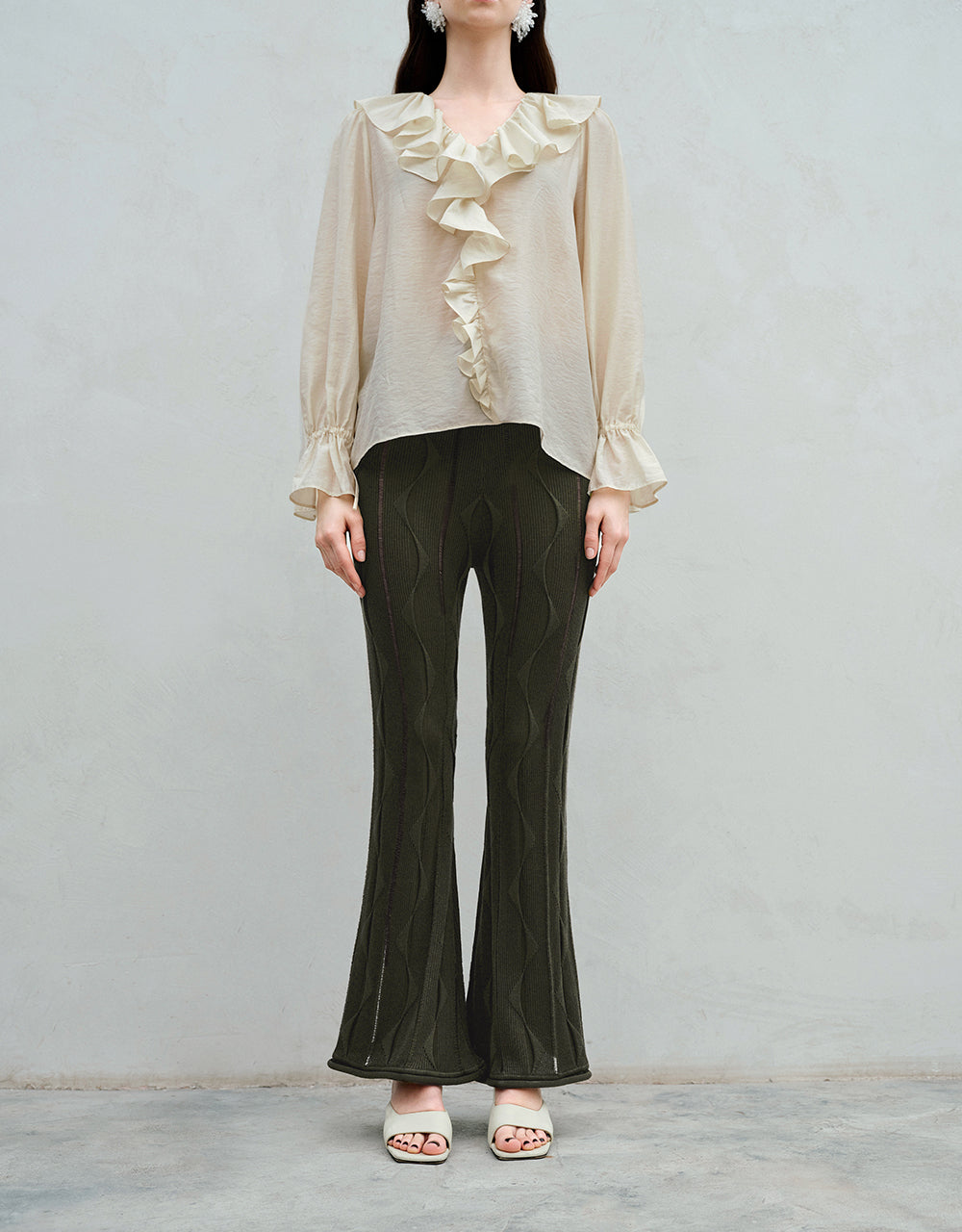 Embossed Flare Knitted Pants