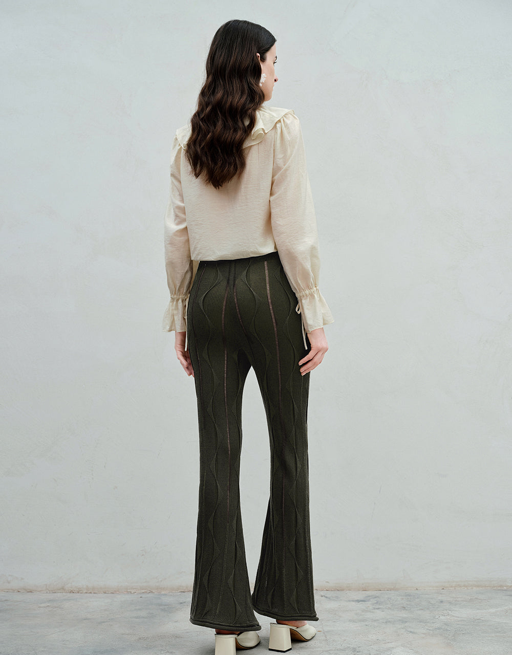 Embossed Flare Knitted Pants