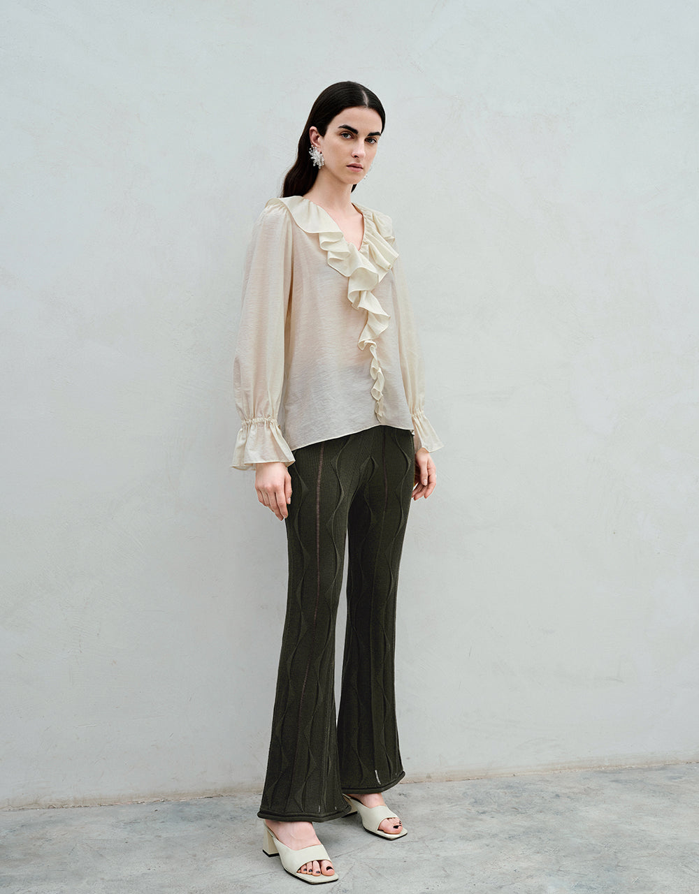 Embossed Flare Knitted Pants