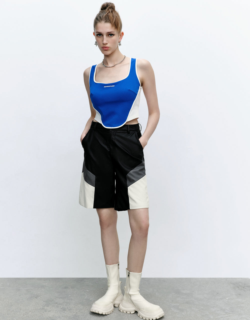 Square-cut Collar Cami Top