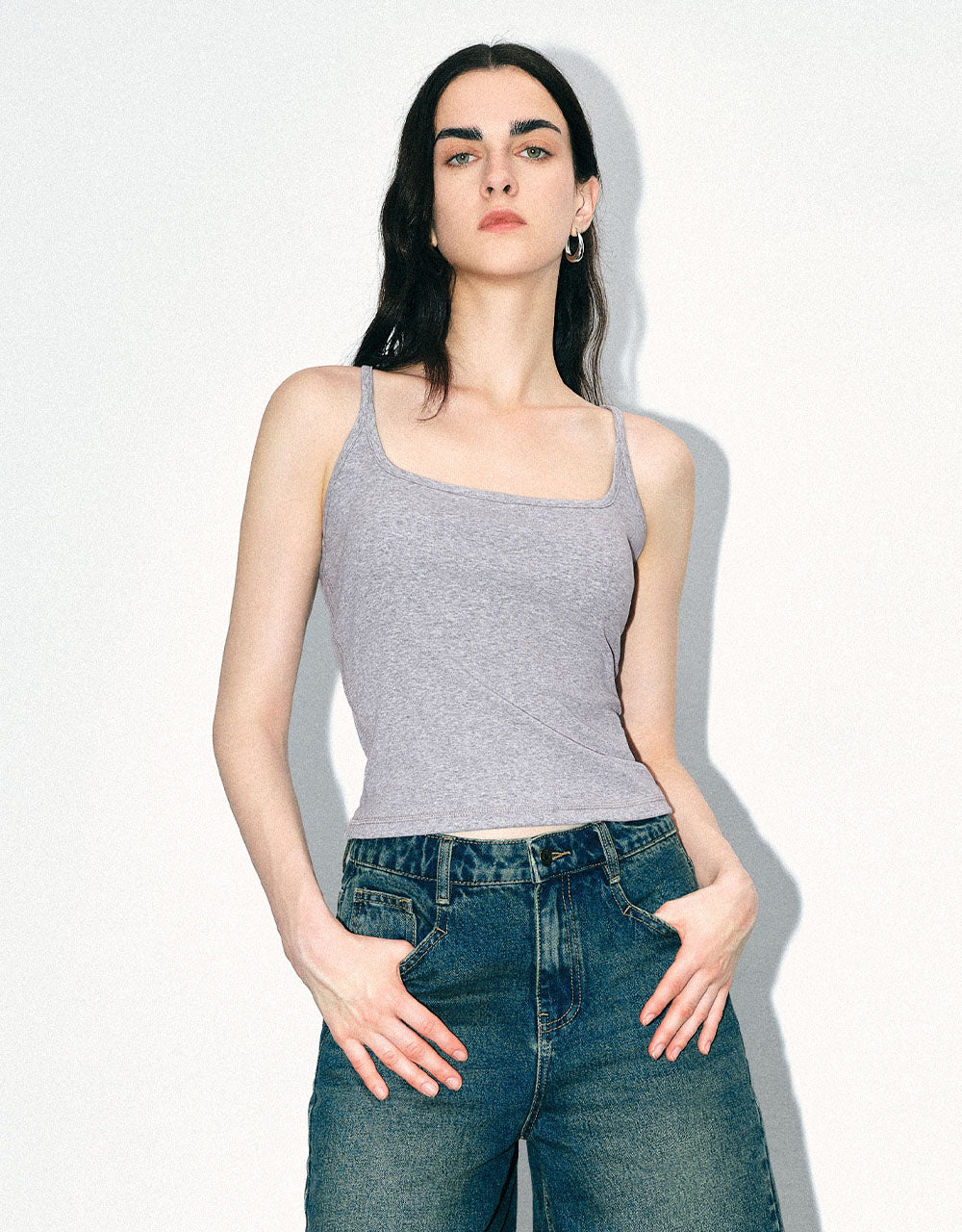 Square-cut Collar Straight Tank Top