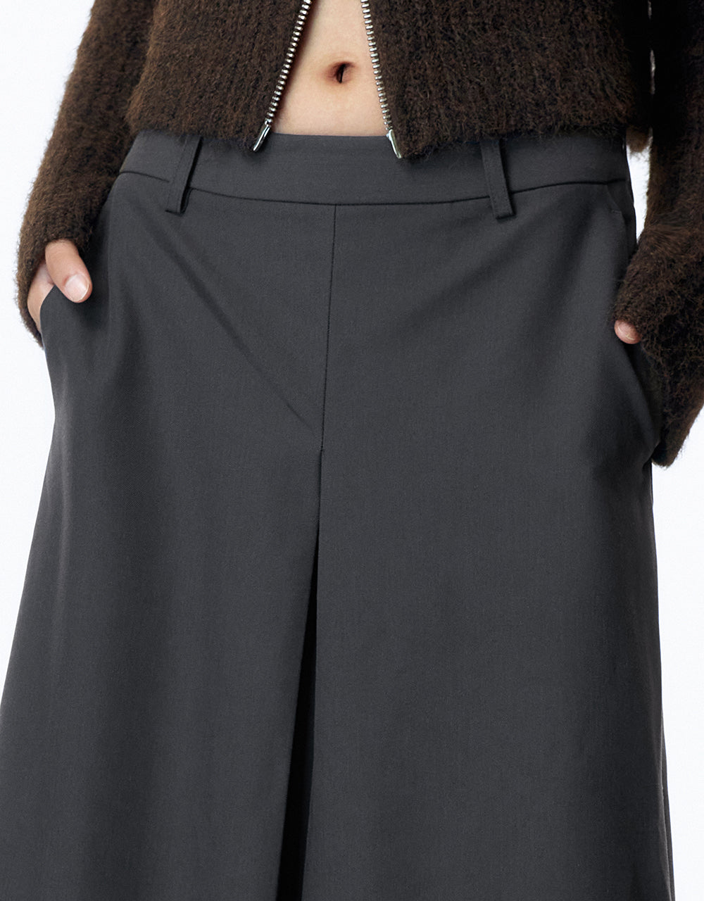 Loose Wide-Leg Pants