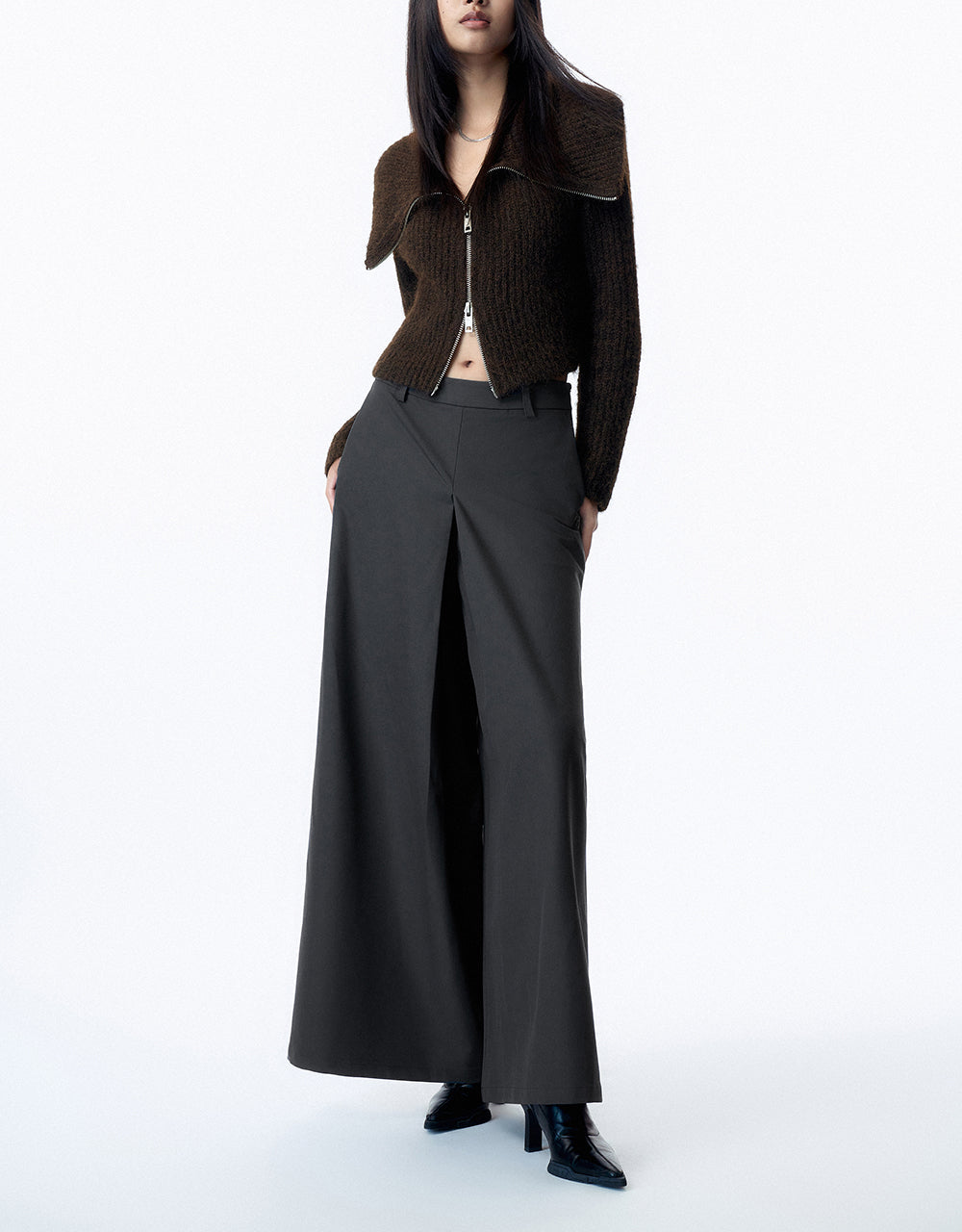 Loose Wide-Leg Pants
