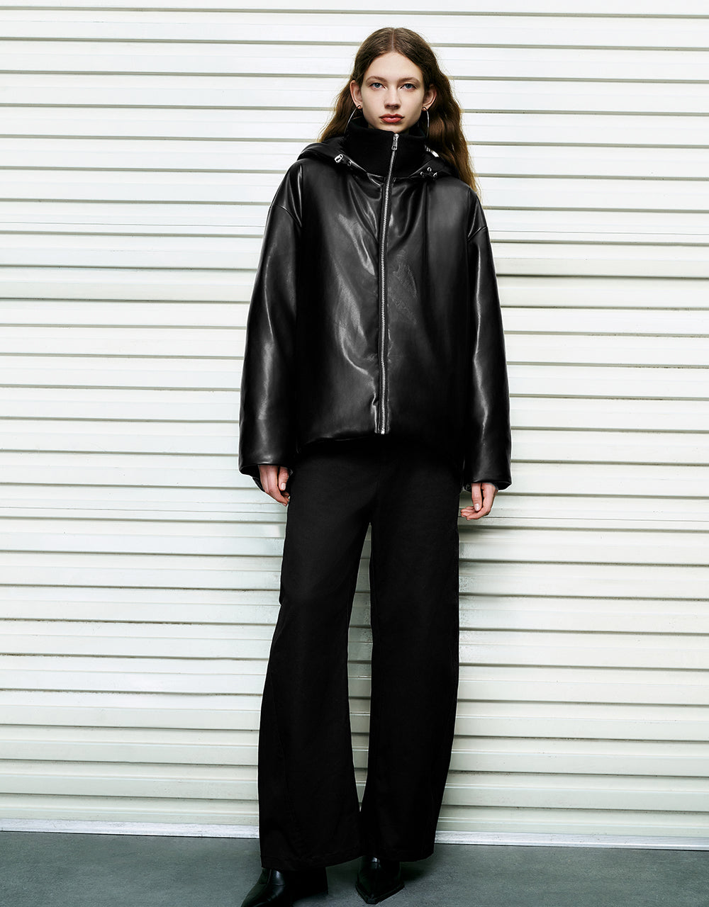 Loose Wide-Leg Pants