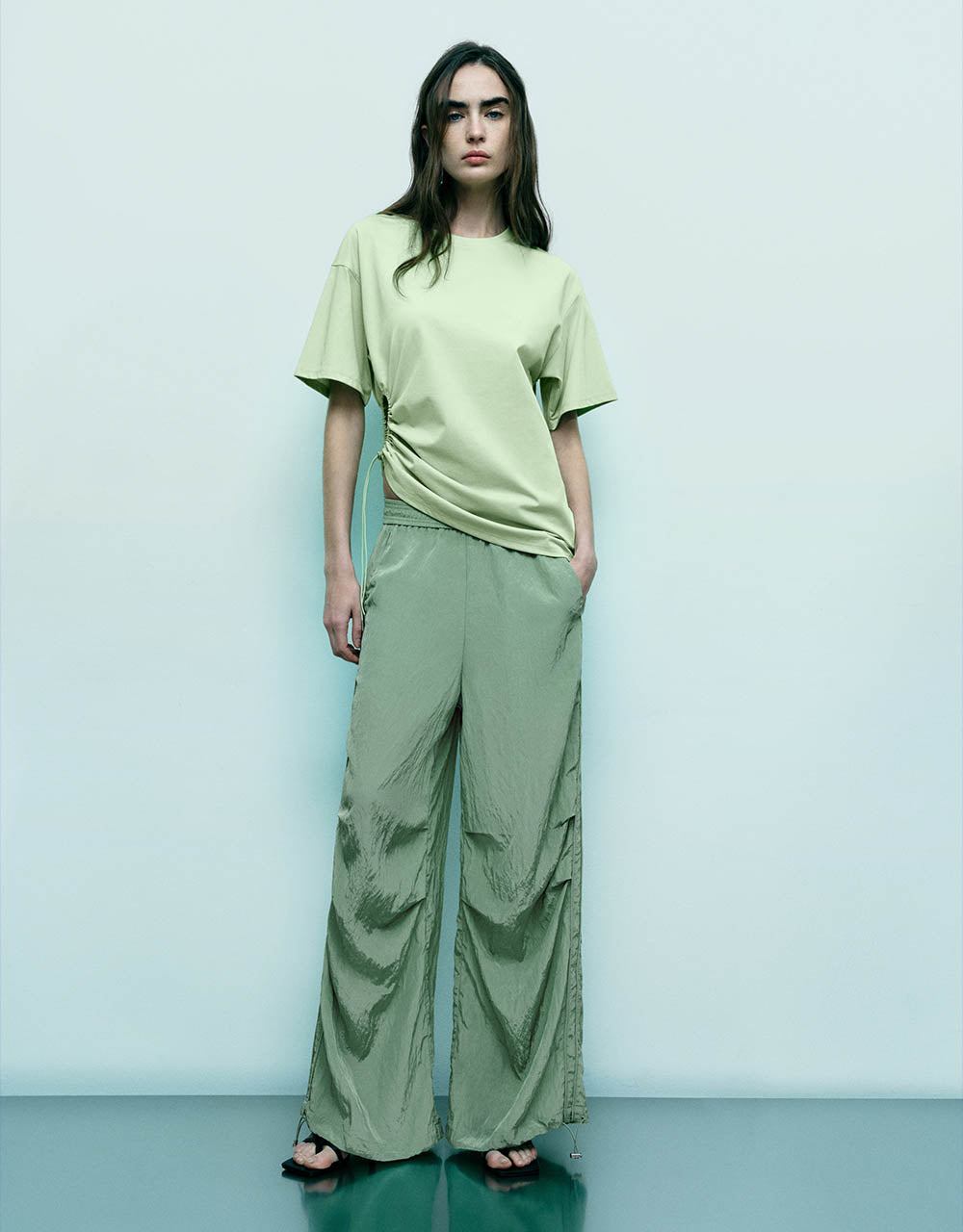 Elastic Waist Loose Wide-Leg Pants