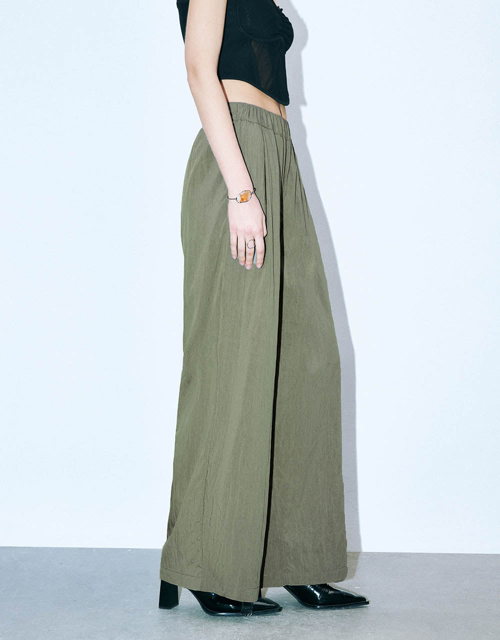 Loose Wide-Leg Pants