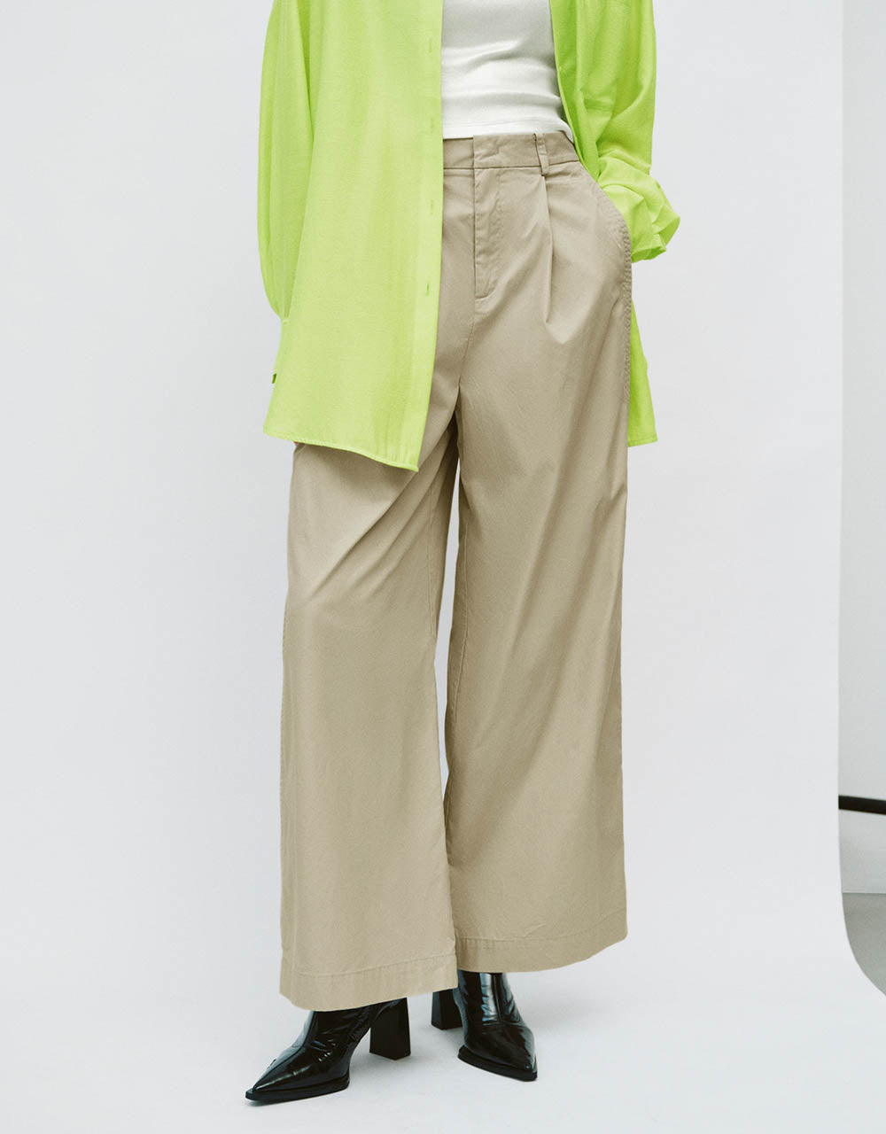 Wide-Leg Pants