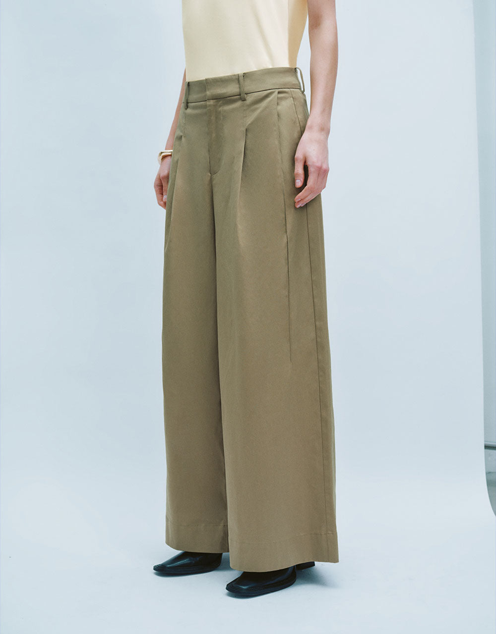 Wide-Leg Pants