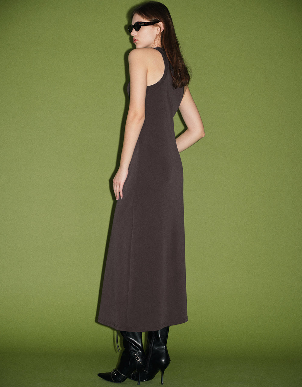 Sleeveless Crew Neck Knitted Straight Dress