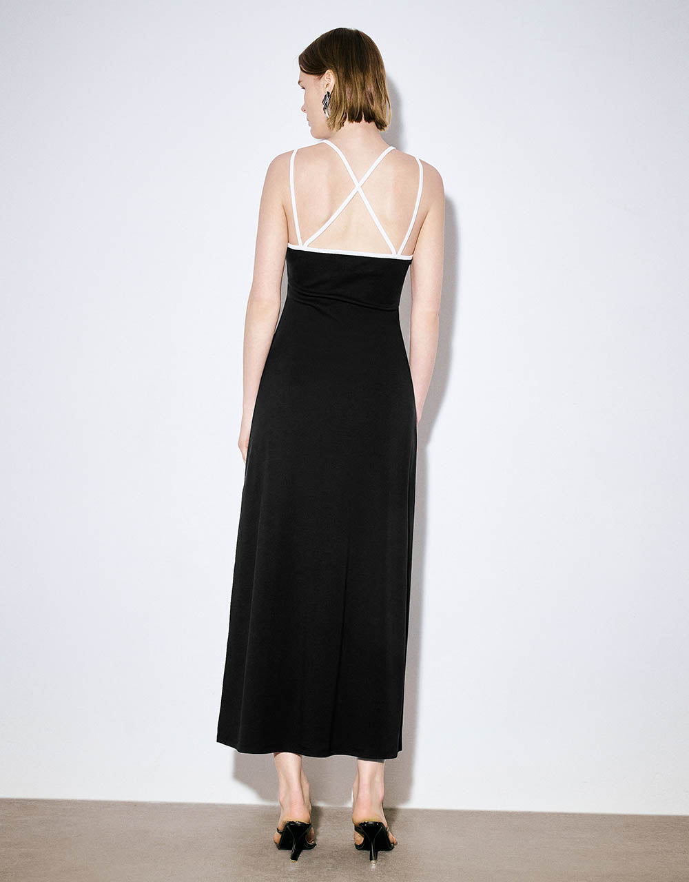 Sleeveless U Neck A-Line Dress