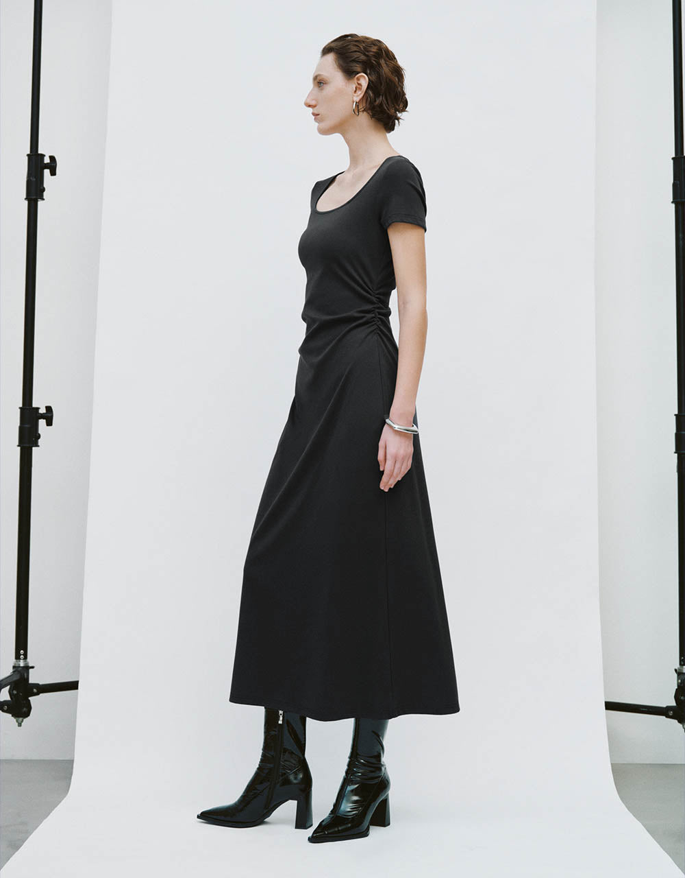 Squar-cut Collar Skinny Dress