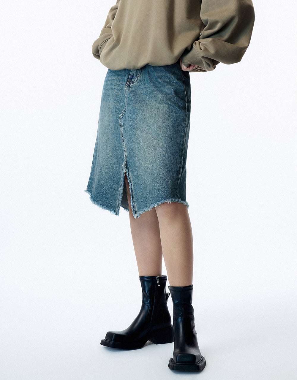 Raw Hem A-Line Denim Skirt