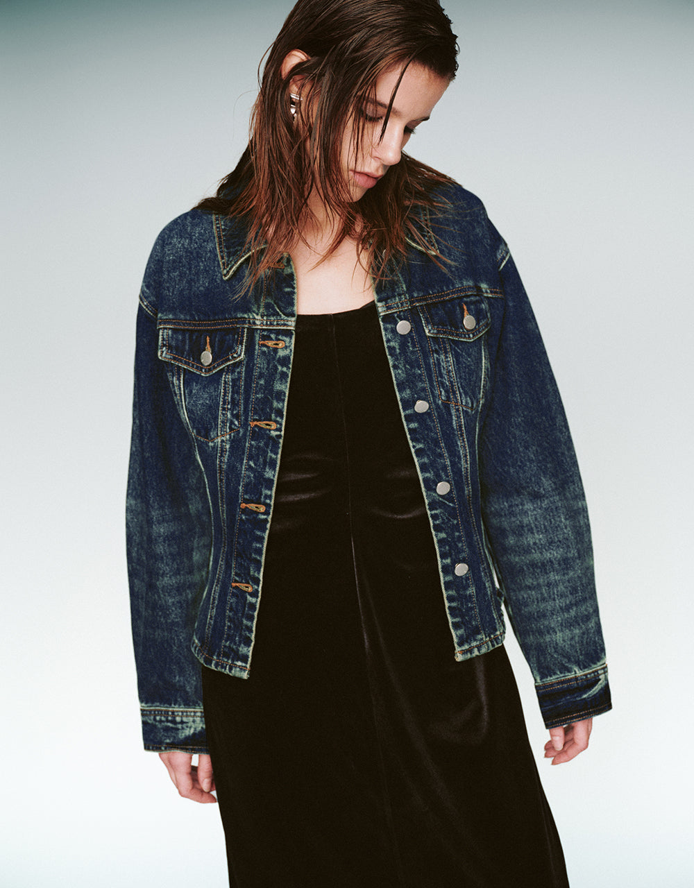 Drop Shoulder Sleeve Denim Jacket