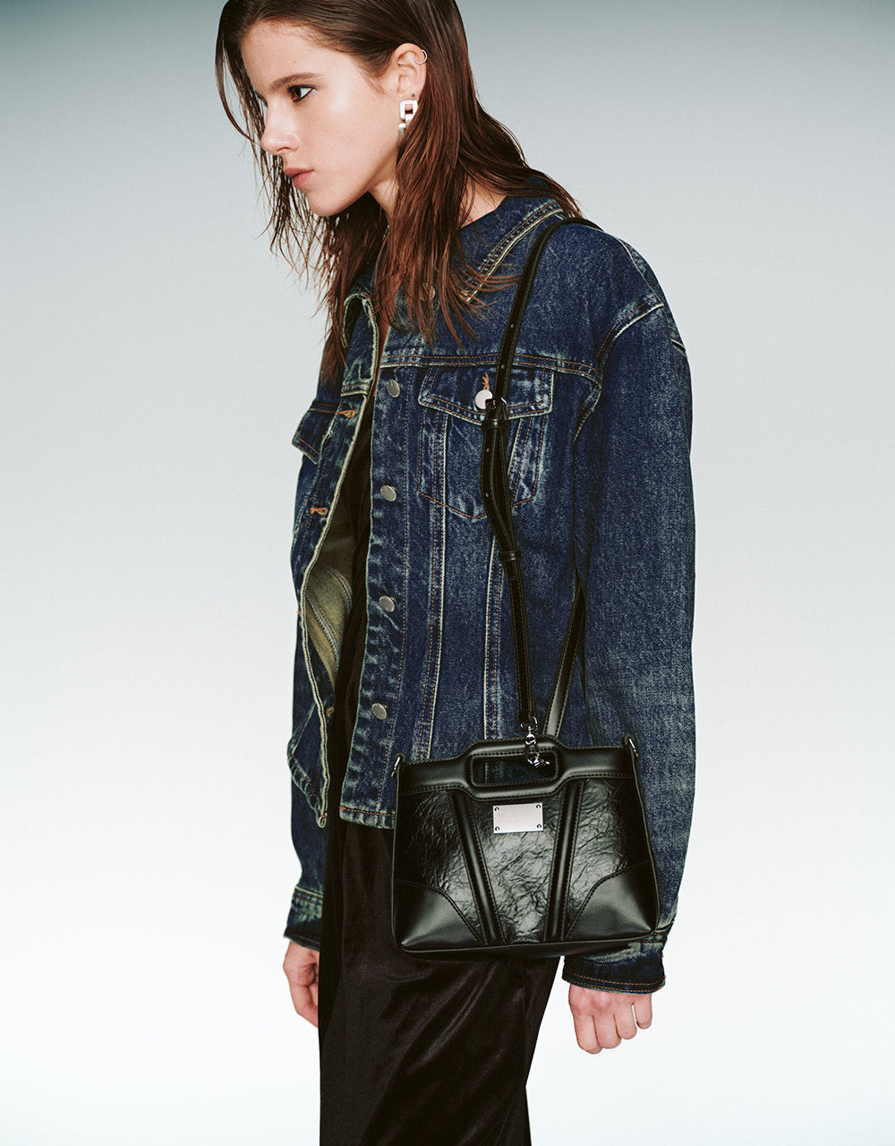 Drop Shoulder Sleeve Denim Jacket