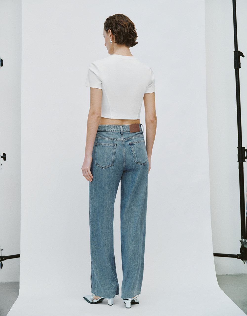 Wide-Leg Jeans