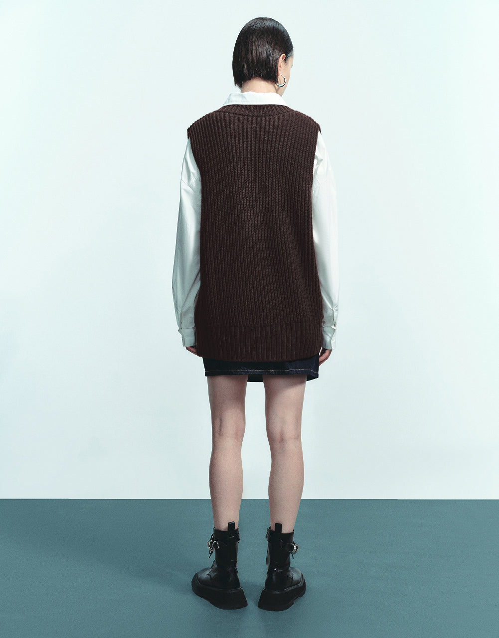 V-Neck Knitted Vest