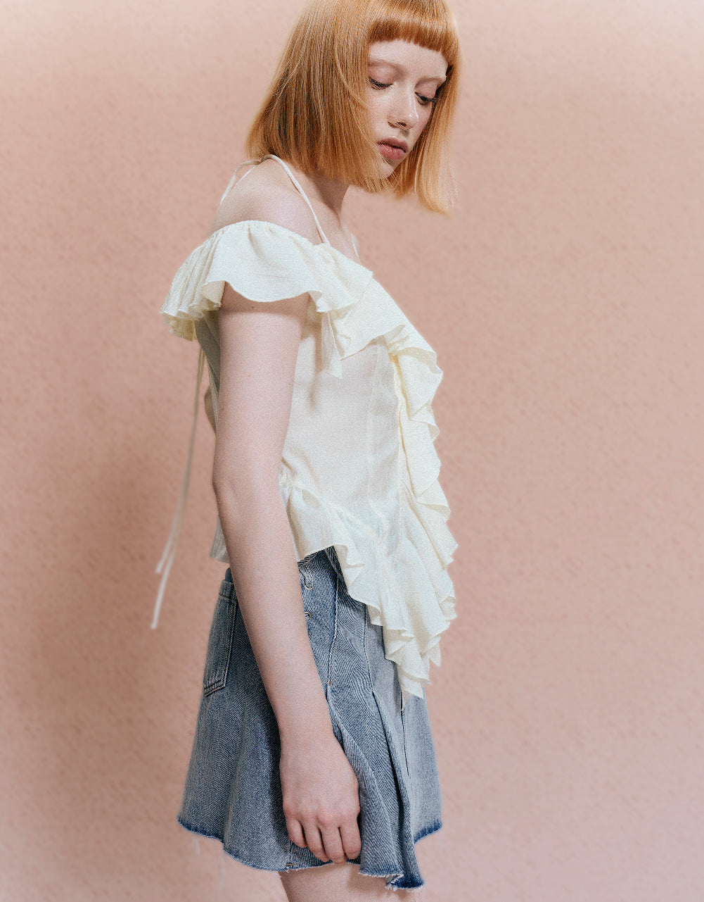 Ruffle Sleeveless Off-Shoulder Shirt