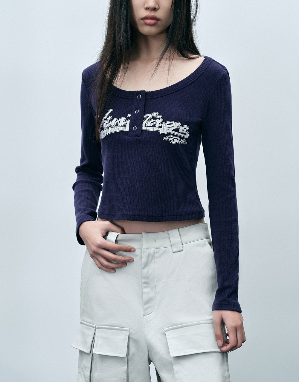 Letter Print T-Shirt With Press Buttons