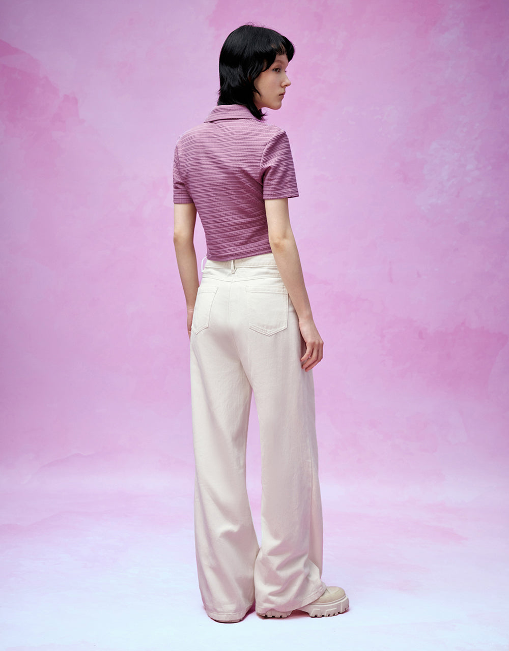 Lace Up Front V-Neck Skinny T-Shirt