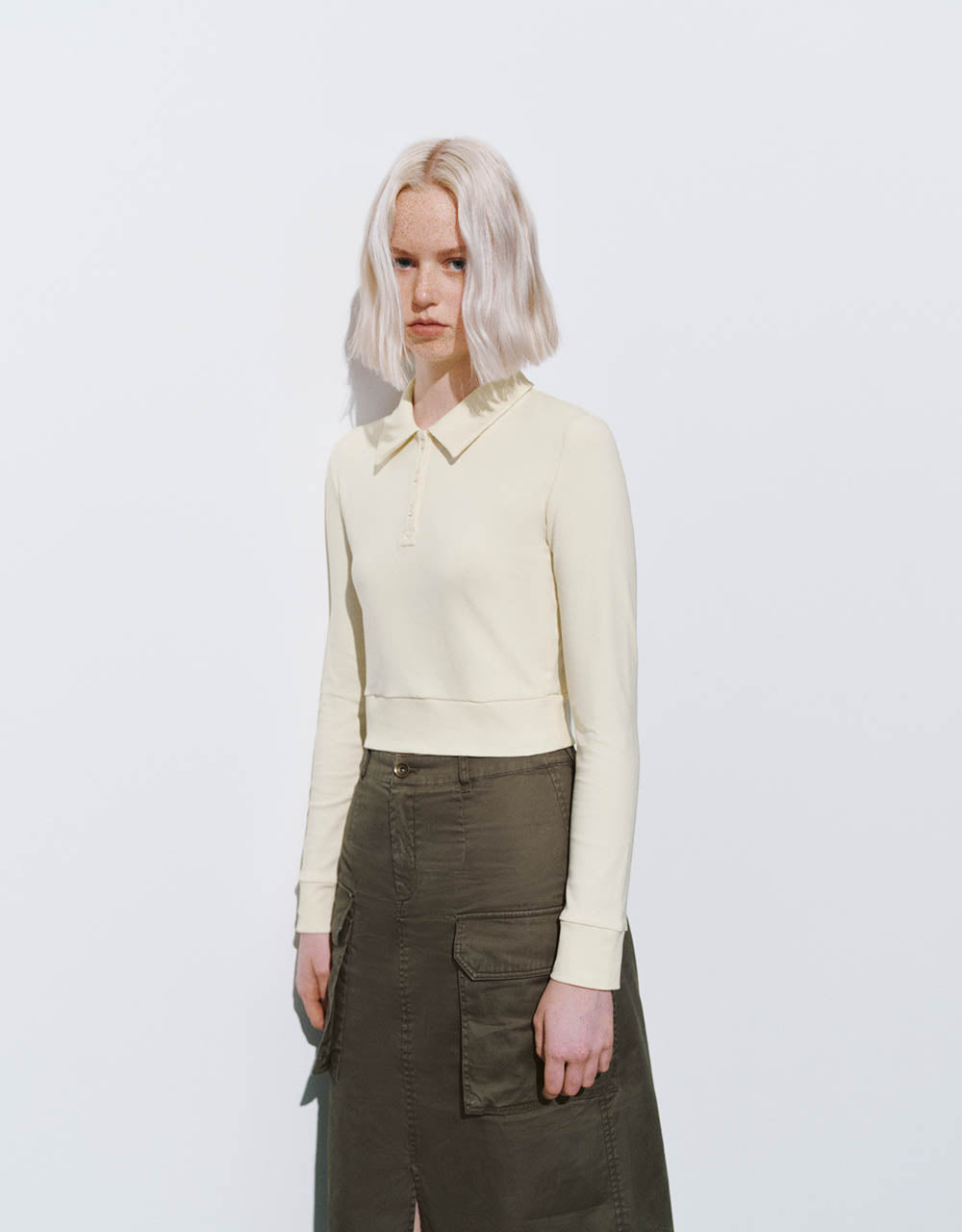 Button Half Placket Cropped Knitted T-Shirt