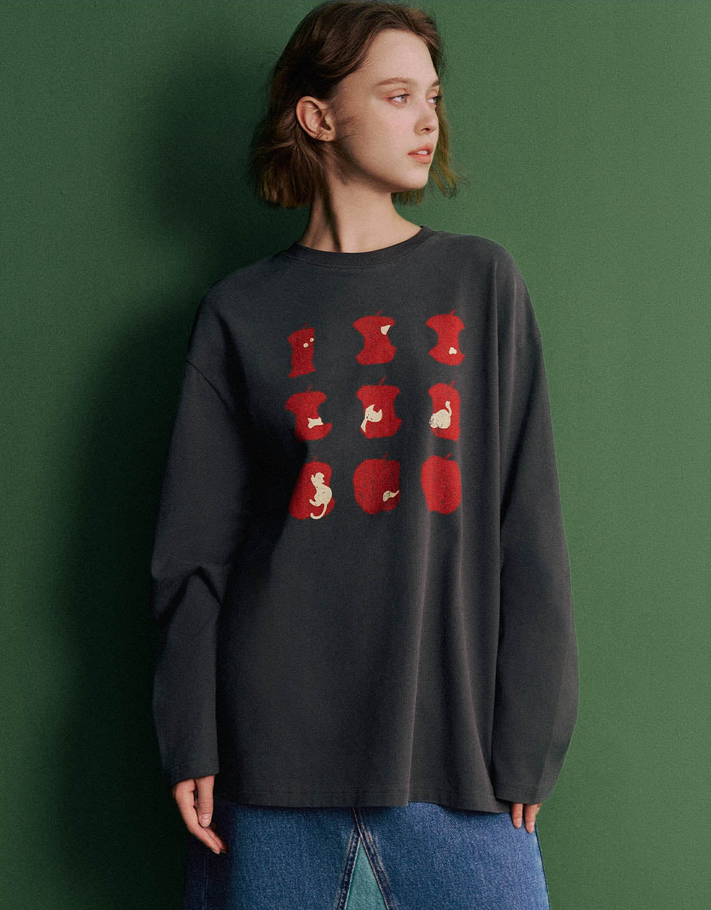 Apples Printed Crew Neck Loose T-Shirt